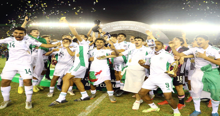 الرئيس يهنئ المنتخب  والاتحاد العربي يشيد بالتنظيم: أشبــــال الجزائــر على عـرش الكرة العربيـــة