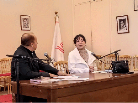 في جلسة ثقافية بمسرح قسنطينة 