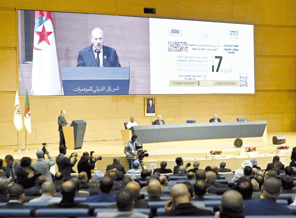 قوجيل في افتتاح دورة اتحاد مجالس الدول الإسلامية: يجب الخروج بموقف موحّد حيال القضية الفلسطينية