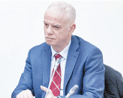 أكد استقبال النيجر بملعب مانديلا.. زفيزف يكشف