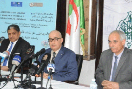 عصاد في الاحتفال باليوم الدولي للغة الأم وأسبوع اللغات الإفريقية بتلمسان: التعدديـــة اللغويــــة في الجزائــــر تغـــذي أواصــــر الوحــــدة و التــــــماسك الاجتماعـــــي