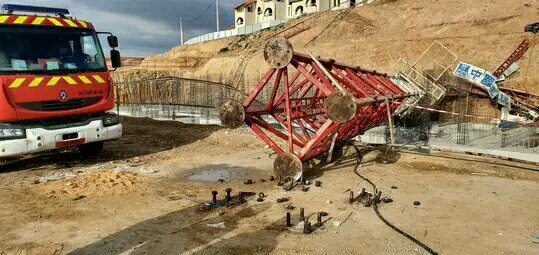 قسنطينة: وفاة شخص وإصابة آخر إثر سقوطهما من رافعة بزواغي 