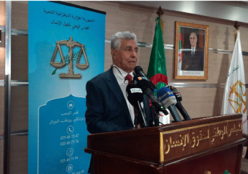 أعلن عن قرب إصدار كتاب حول حقوق حرائر الجزائر: زعلاني يدعو إلى إنهاء جهل المرأة الجزائرية بحقوقها الأساسية