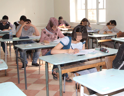 اعتبرت أن الدروس الخصوصية ليست أفضل طريق للنجاح: نقابات التربية تحذر طلبة البكالوريا من مغادرة الأقسام مبكرا
