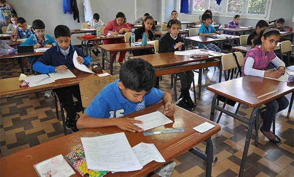 أزيد من 920 ألف تلميذ يشرعون في إجراء امتحان تقييم المكتسبات 