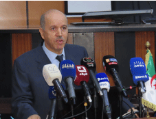 سايحي في افتتاح فعاليات اليوم العالمي للصحة: الجزائر تركز على إنشاء مستشفيات متخصصة 