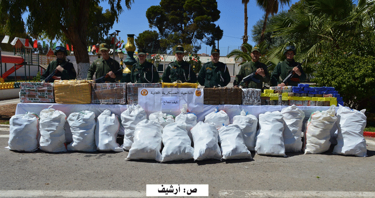 وزير الداخلية يعلن عن استراتيجية للوقاية من عصابات الأحياء و يصرح: الجزائر تواجه حربا باستخدام المخدرات 