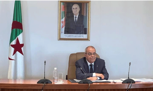 في اجتماع مع رؤساء المجمعات الصناعية العمومية:  وزير الصناعة يأمر بتسريع بعث المشاريع المتوقفة