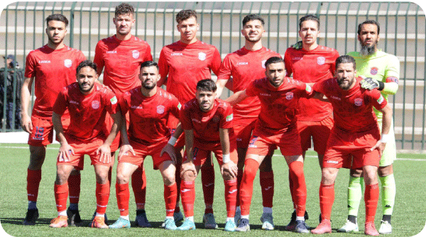 الكـاب لإبـعاد شبـح السـقوط