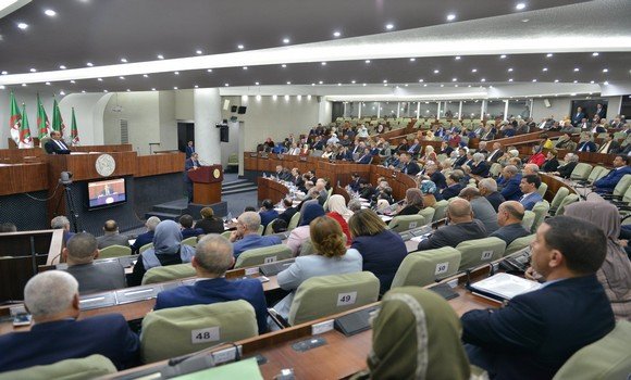 نواب المجلس الشعبي الوطني يصادقون بالأغلبية على مخطط عمل الحكومة