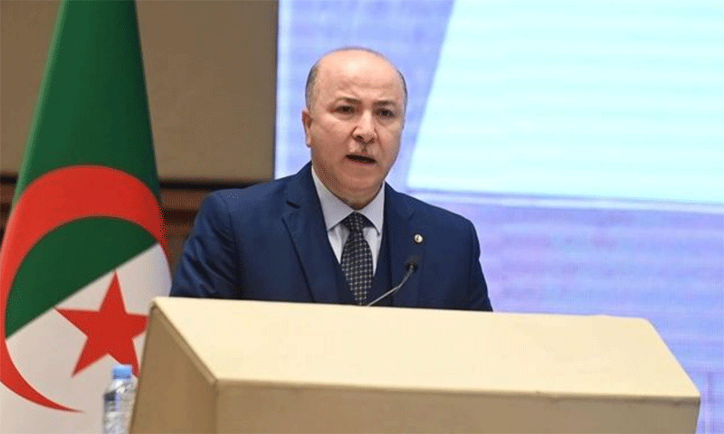 الوزير الأول: ضرورة إتباع مقاربة جديدة في تسجيل مشاريع قطاع التعليم العالي
