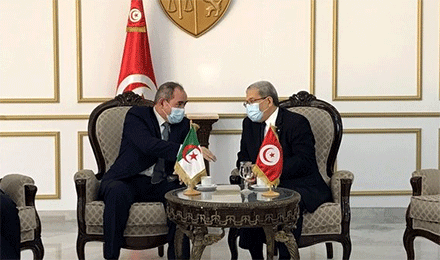 وزير الشؤون الخارجية صبري بوقدوم  يحل بتونس في زيارة عمل