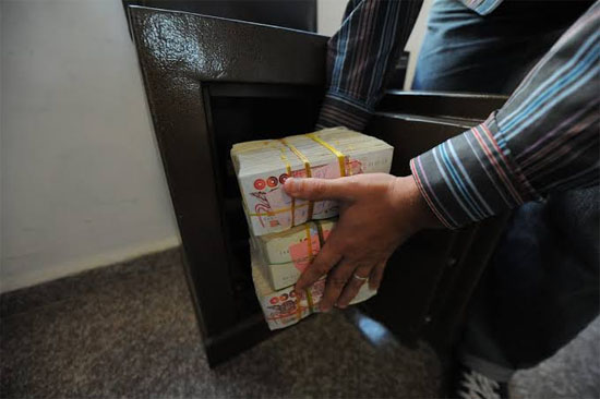 سكيكدة: إيداع قابض بريد بقرية الطابية بتمالوس الحبس