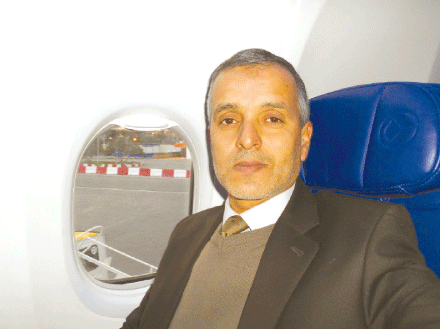 الكاتب والباحث عيسى بخيتي للنصر