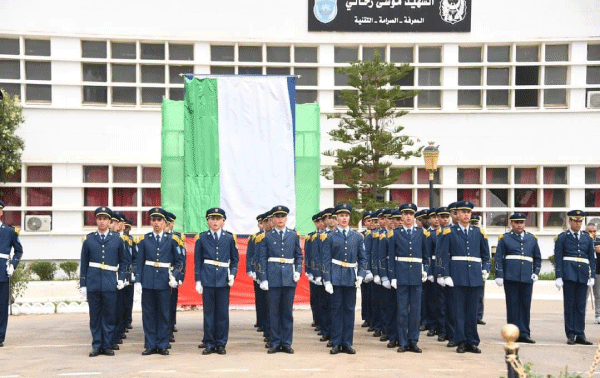 الجيش الوطني الشعبي: تخرج الدفعة 29 بالمدرسة العليا لتقنيات الطيران بالدار البيضاء 