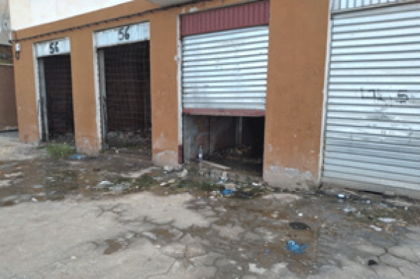قسنطينة: محــلات مهملـــة بعيـن النحـــاس