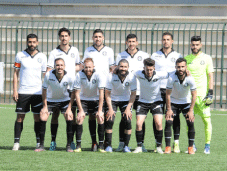 اتهم ضمنيا 