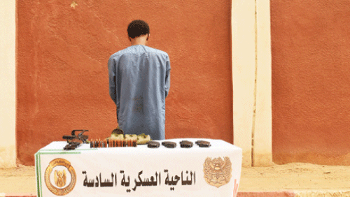 إرهابـــي يسلــــم نفسه للسلطــات العسكريــة ببرج باجي مختـــــار