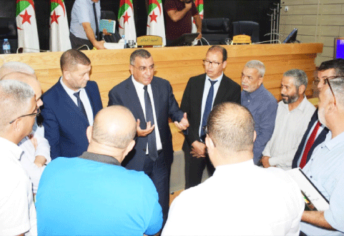 أطلق عملية تنظيف ودعا لتسريع إنجاز المشاريع: الوالي الجديد ينتقد تدهور المحيط بعنابة