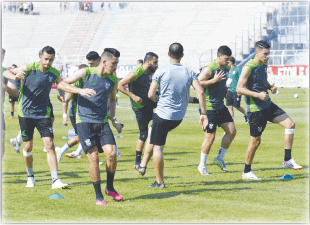 مردود بلوزداد أراح الطاقم الفني: إدارة السنافـــــــــر تشتـــــــــــرط توقيــــــــع العقـــــــــــود الجديــــــــــدة