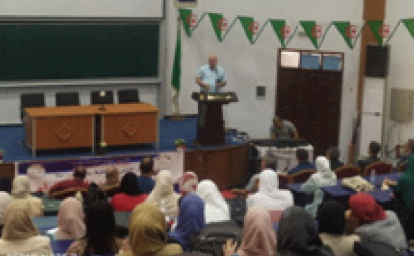 دورة تكوينية لأساتذة المركز الجامعي الجدد