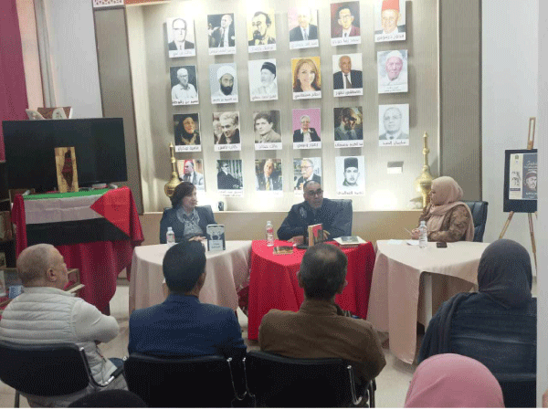 الشاعر و الروائي أحمد عبد الكريم من قسنطينة