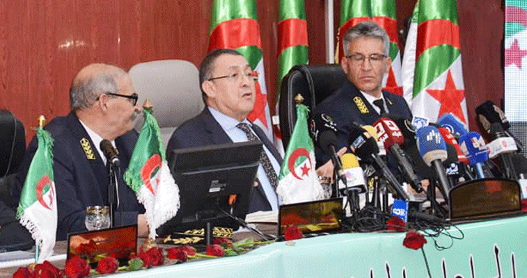 إبراهيم مراد لدى تنصيب الوالي المنتدب لقصر الشلالة:  الرئيس تبون حريص على إزالة الفوارق التنموية عبر الوطن