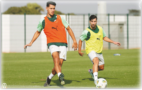 غلق التدريبات: «صغـــــــار الســــــن» ســـــــلاح الخضـــــــــــر