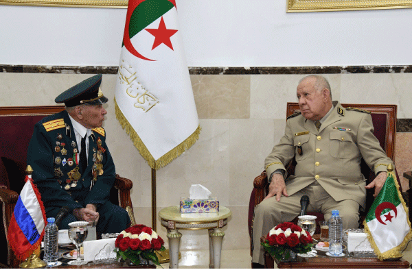 الفريق أول شنقريحة يستقبل العقيد المتقاعد الروسي أندري بافلينكو و يؤكد: الجزائر حريصة على الاعتراف بالجميل لكل من وقف إلى جانبها