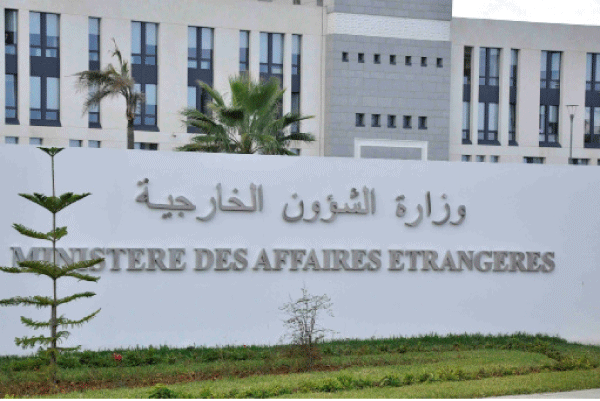 أكدت أن حسابات مشبوهة وراء الاعتراف بخطة الحكم الذاتي المزعومة للصحراء الغربية: الجزائر تستنكر بشدة وتحمّل باريس عواقب ونتائج القرار