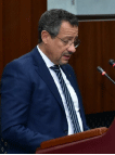 وزير الأشغــال العمومية يكـشف: مراسيم جديدة لمكافحة الحفر العشوائي وانتشار الممهلات 