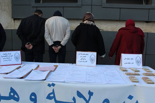 أوهموا ضحاياهم بمنحهم سكنات ومحلات بوهران: الإطاحة بشبكة احتالت على 150 شخصا