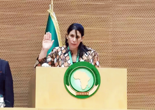رئيس الجمهورية يهنئ و يؤكد دعمه الكامل: حدادي تتسلم مهامها كنائبة رئيس مفوضية الاتحاد الإفريقي