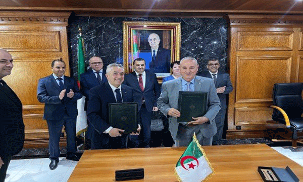 لتطوير شعبة الليثيوم في الجزائر: التوقيع على مذكرة تفاهم بين سونارام والبروفيسور كريم زغيب
