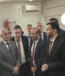 وزير اقتصاد المعرفة يؤكد: يجب النزول للميدان والبحث عن فرص لخلق مؤسسات ناشئة 