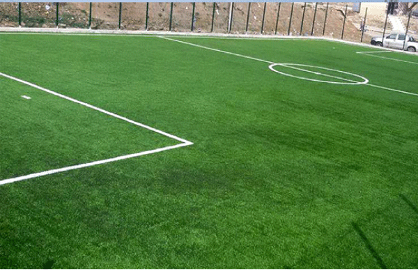 خرجات ميدانية لإحصاء الملاعب المتدهورة: نحــــــو إنجــــــــاز 14 ملعبـــــــا جواريــــــا ببلديـــــة الخــــــــــروب