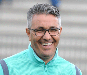 مدرب هلال شلغوم العيد مانع للنصر: مددنا خطوة نحو ضمان البقاء