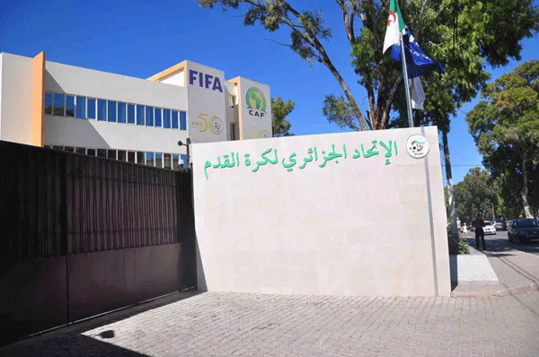 لوقف هدر المال والتعاقد مع 