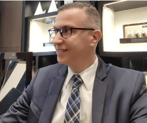 الرئيس التنفيذي لمجموعة 