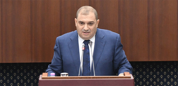 وزير العدل حافظ الأختام يؤكد: الدولة ستشن حربا بلا هوادة ضد عصابات المخدرات 