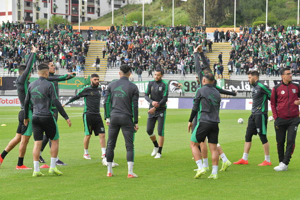 بوقرة يغيب أمام الحمراوة: نقــــل لقـــــاء السنافــــر واتحاد خنشلـــة إلى بن عبد المالـــك