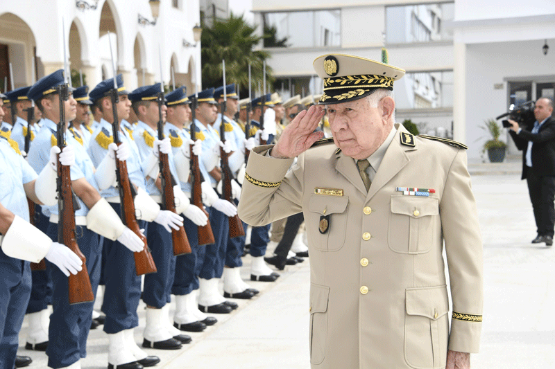 ترأس مراسم حفل تقديم التهاني بمناسبة عيد الأضحى: الفريق أول شنقريحة يحث على المزيد من الجهود خدمة للوطن