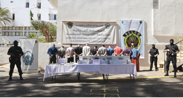 تفكيك شبكة إجرامية عابرة للحدود: حجز قرابة 70 كلغ من الكيف قادمة من المغرب 