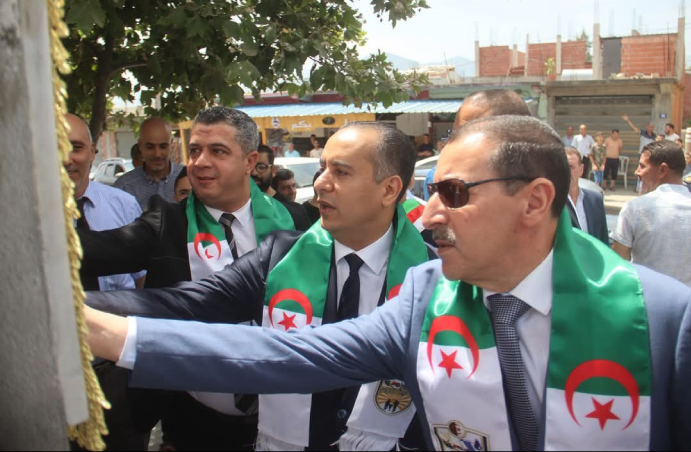 مع وضع حجر الأساس لإنجاز قاعة متعددة الرياضات:  تدشـــــين و وضـــــع حيــــز الخدمـــــة  3 ملاعـــــب بلديـــــة بجيجــــــــــــل 