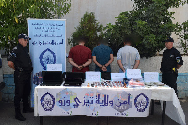 تيزي وزو: شل نشاط شبكة التزوير وتقليد الأختام