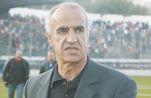 اتحاد الجزائر يقترح على عليق منصب مدير تقني