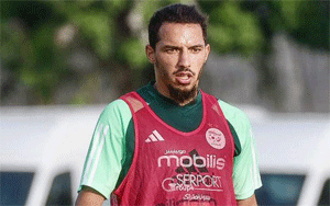 عرض جديد لدينامو الخضر: الهــــــــــــلال السعــــــــــودي يستهدف بن ناصـــــــــــر