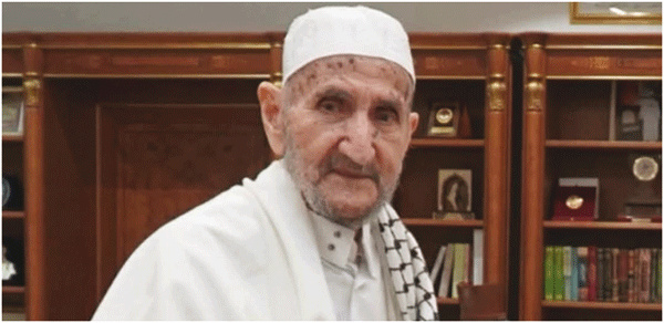 ترجم معاني القرآن الكريم إلى الأمازيغية والفرنسية: وفاة الشيخ المربّي المجاهد سي الحاج محند أمقران آيت عيسى 