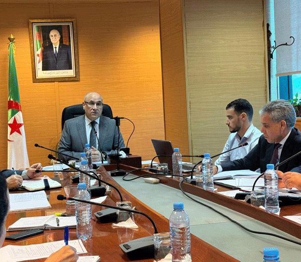 زيتوني يشدد على متابعة تموين السوق وضمان الوفرة: تجسيد تعليمات الرئيس تبون لتعزيز الأمن الغذائي