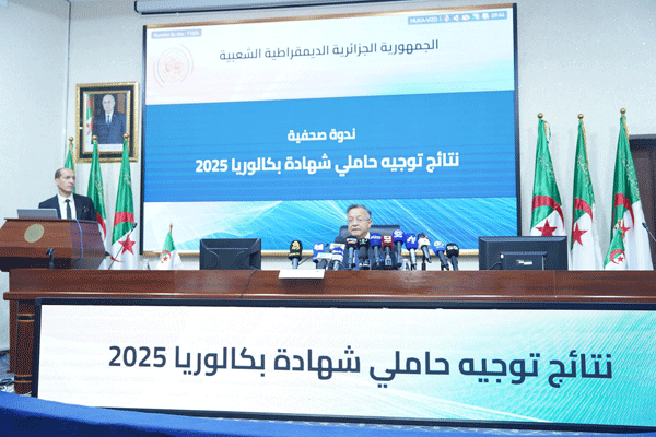 فيما احتلت التخصصات العلمية والتكنولوجية الصدارة: أزيد من 70 بالمئة من الطلبة الجدد حصلوا على اختياراتهم